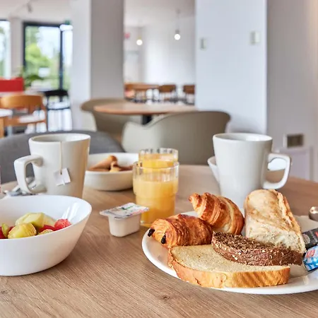 Hotel Brit Sud 3*